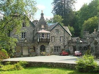 Plas Dolmelynllyn Country Hotel Dolgellau Exterior foto